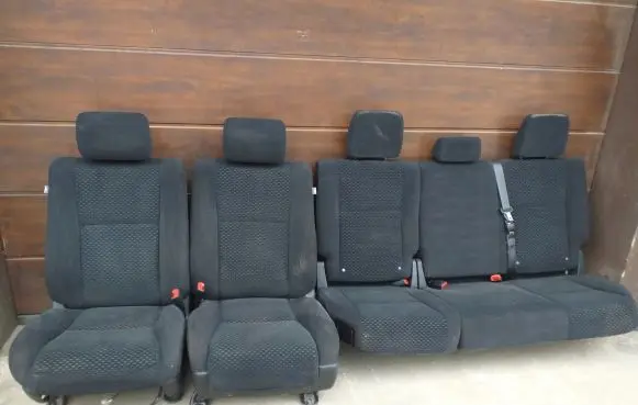 Toyota Tundra II Other seats 
