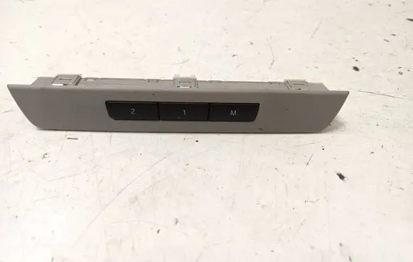 BMW 5 F10 F11 Seat memory switch 9215747 28227009 SZ110301138
