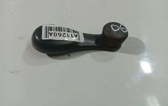 Chevrolet Spark Front door window winding handle 
