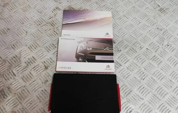 Citroen C3 Owners service history hand book 