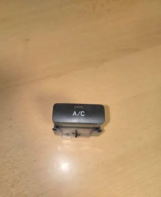 Toyota Corolla Verso AR10 Air conditioning (A/C) switch 153635