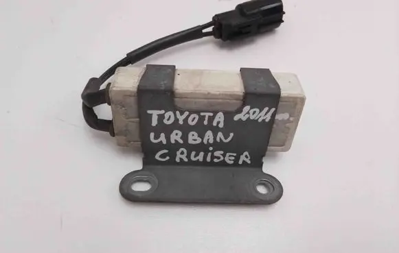 Toyota Urban Cruiser (XP110) Coolant fan relay 2468105731A