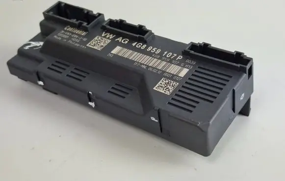 Audi A7 S7 4G Tailgate/trunk control unit/module 4G8959107P 4G8959107G