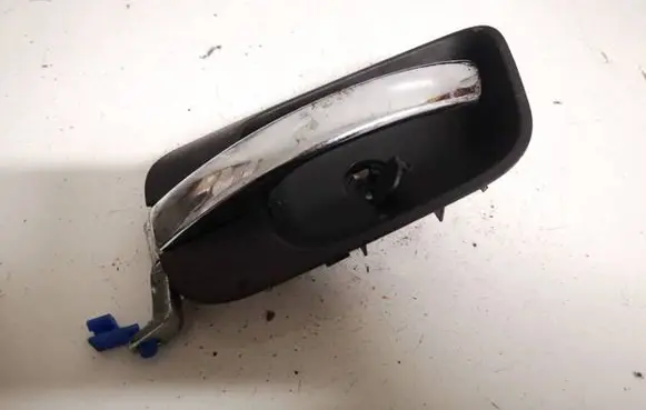 Chrysler 300 - 300C Rear door interior handle 1070391ab