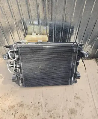 Dodge RAM Radiator set 68217820AB