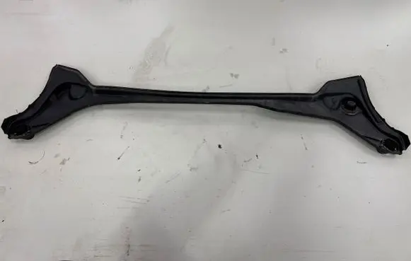 BMW 2 F46 Wiper trim 51717305497 7305497