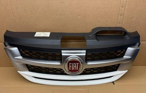 Fiat Freemont Front grill 55000802