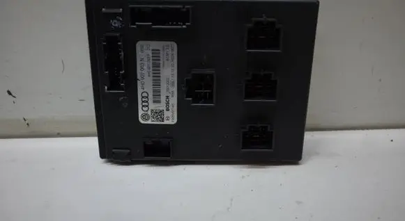 Audi A6 S6 C5 4B Comfort/convenience module 4H0907063N