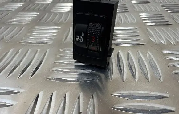 Opel Grandland X Seat heating switch 10096138 98019841ZD