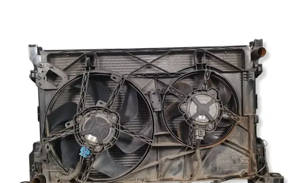 Renault Trafic III (X82) Radiator set 93868357 214816680R