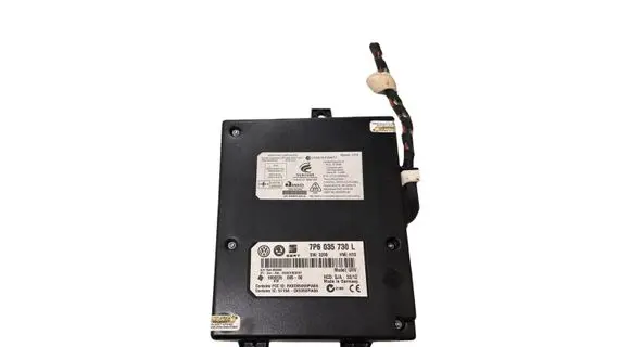 Volkswagen PASSAT B6 Bluetooth control unit module 7P6035730L 7AA1200099 00267EBCBC87