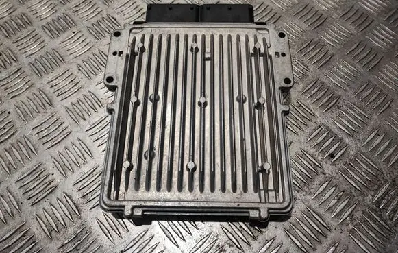 Land Rover Discovery 4 - LR4 Engine control unit/module 0281032649