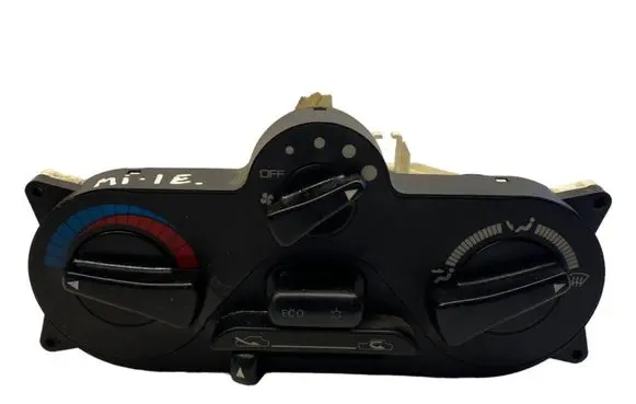 Mitsubishi Carisma Climate control unit 9041704687 MB947677 MB947678