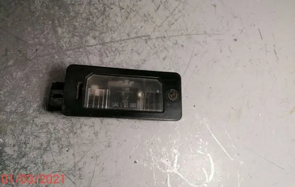 BMW 5 E60 E61 Number plate light 8372001
