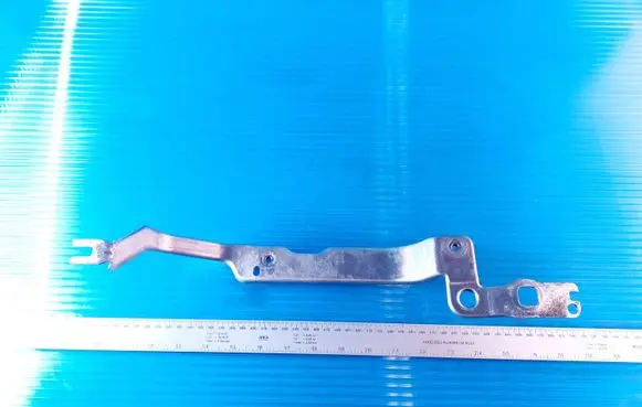 Audi A6 S6 C7 4G Fender mounting bracket 4G0807592B
