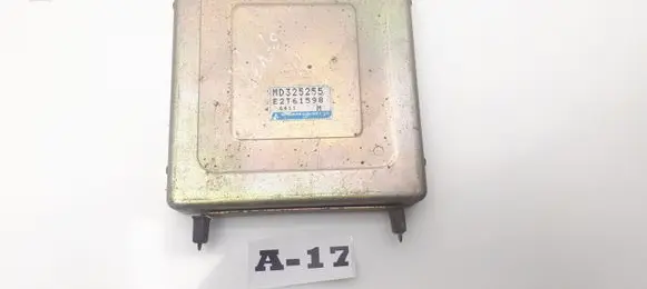 Mitsubishi Space Wagon Engine control unit/module MD325255 E2T61598