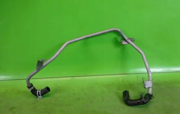 Infiniti QX30 Engine coolant pipe/hose
