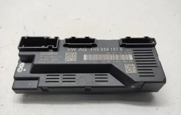 Audi A8 S8 D4 4H Tailgate/trunk control unit/module 4H0959107R 4H0959107