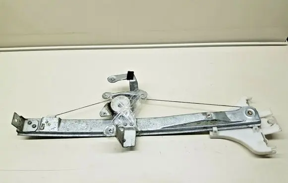 Ford Mondeo MK II Rear window lifting mechanism without motor nr4690