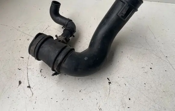 Mazda CX-5 Air intake hose/pipe SH0113225