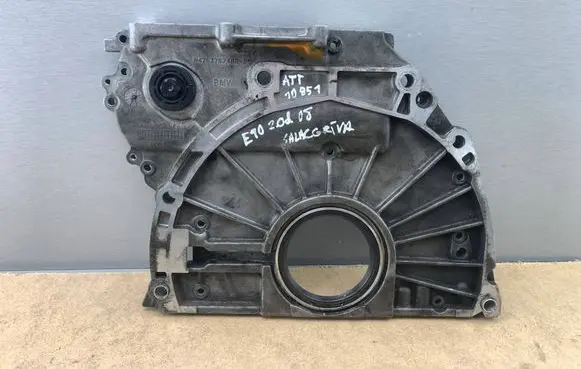 BMW 3 E90 E91 Timing chain cover 7797488 7807755 11147807755