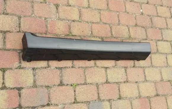 Suzuki XL7 I Sill/side skirt trim Brakinformacji