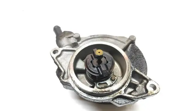 Audi A6 S6 C6 4F Vacuum pump 057145100T 051213595 A00096605000