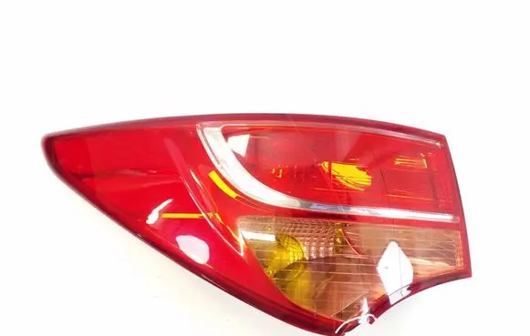 Hyundai Santa Fe Rear/tail lights 924012W030