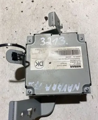 Nissan Navara D23 Camera control unit module 284A15JU0B EN4201P 0000909