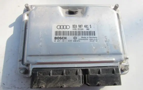 Audi A4 S4 B6 8E 8H Engine control unit/module 8E0907401S