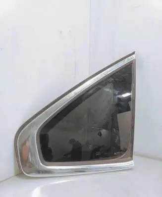 Volvo S90, V90 Rear side window As2