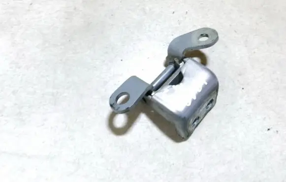 Honda Civic Rear door lower hinge