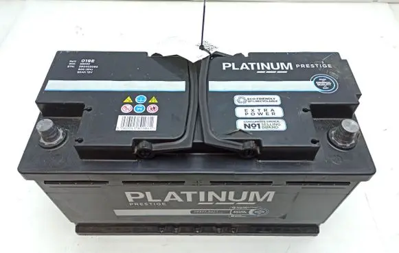 Mercedes-Benz Sprinter W906 Car battery 