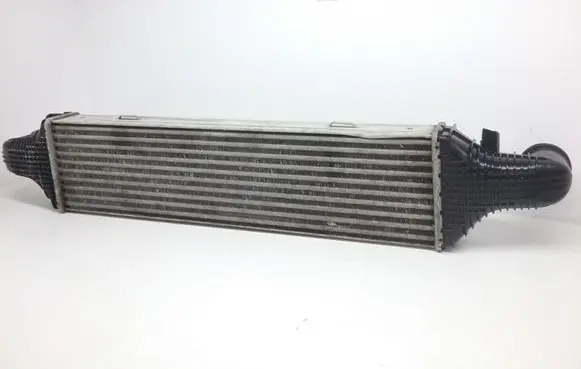 Mercedes-Benz E C207 W207 Intercooler radiator A2045000200 6770176F 11T069