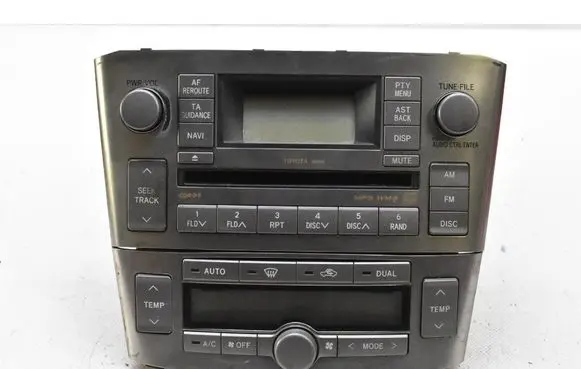 Toyota Avensis Verso Radio/CD/DVD/GPS head unit 86120-05120