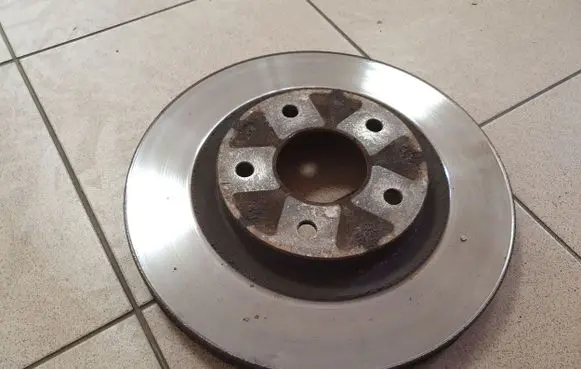 Nissan X-Trail T31 Front brake disc