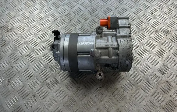 KIA Sportage Air conditioning (A/C) compressor (pump) 977E1CZ000
