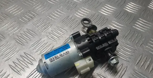 Hyundai Tucson TL Seat adjustment motor 88583C1000