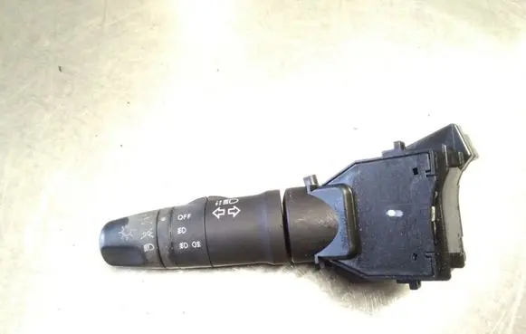 Nissan Almera N16 Indicator stalk 25540AV600
