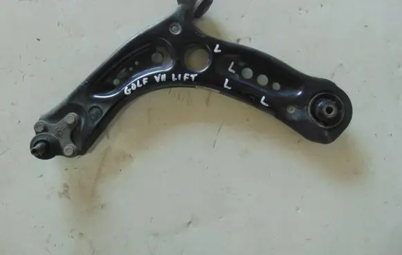 Volkswagen Golf VII Front lower control arm/wishbone 25515482