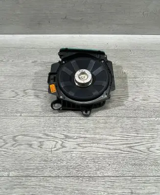 BMW 3 G20 G21 Subwoofer speaker 2622489 20117311 8948012101B