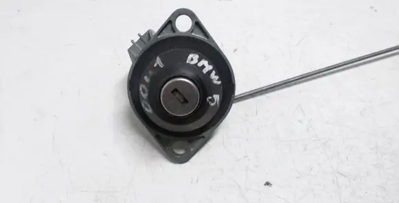 BMW 5 E39 Tailgate exterior lock 
