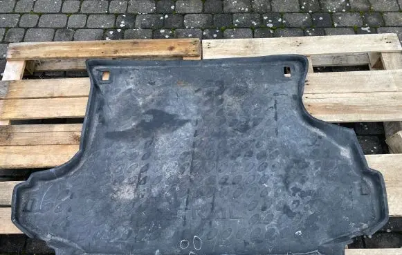 Nissan X-Trail T30 Rubber trunk/boot mat liner KE9658H5S0