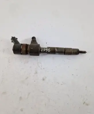 Fuel injector
