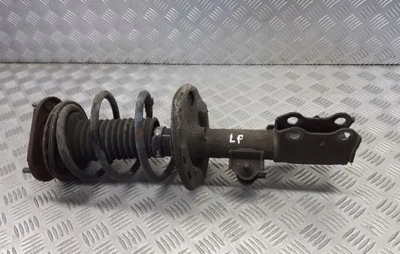 Toyota Auris 150 Front shock absorber/damper