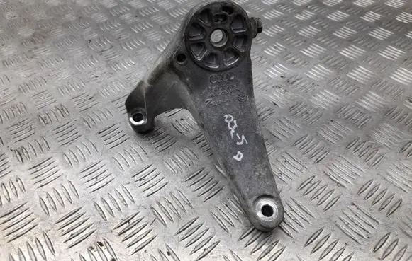 Audi Q7 4L Engine mounting bracket 7L8199308F