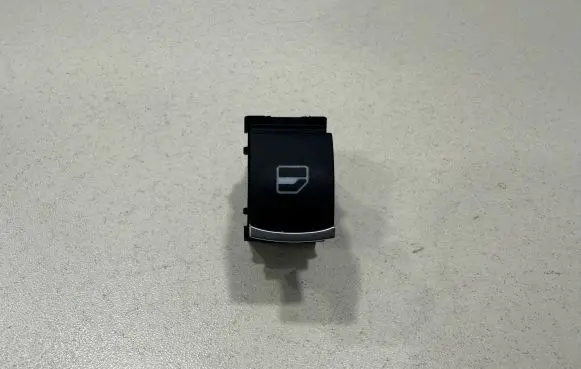 Volkswagen Touareg II Electric window control switch 5K0959855
