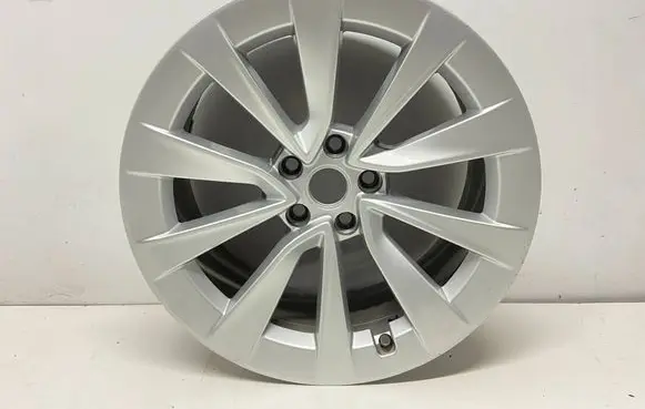 Tesla Model 3 R19 alloy rim 104426400A