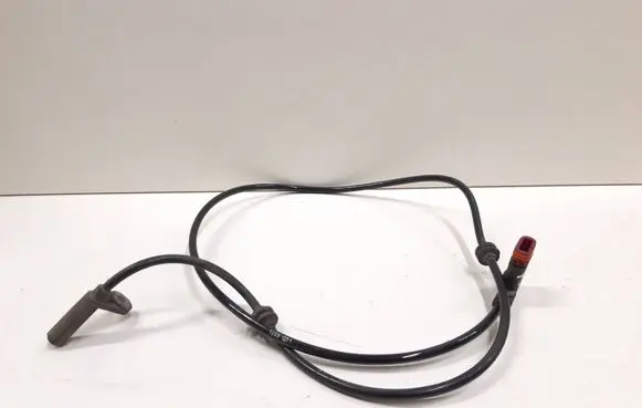 Mercedes-Benz C W204 ABS rear brake sensor 2045400317