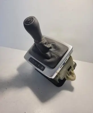 Mercedes-Benz E W212 Gear shifter/selector A2042674724 A2122670588